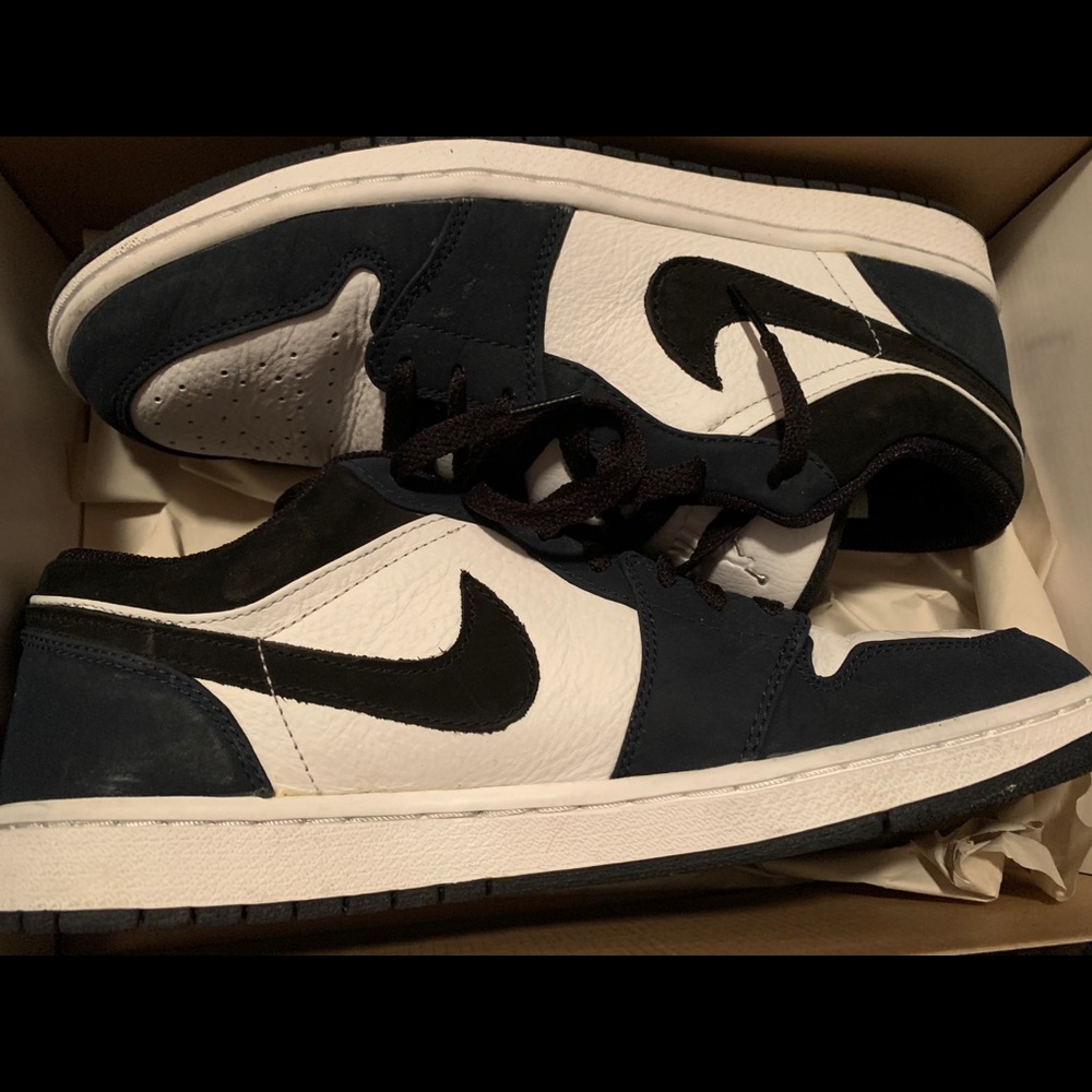 Jordan retro 1 low navy